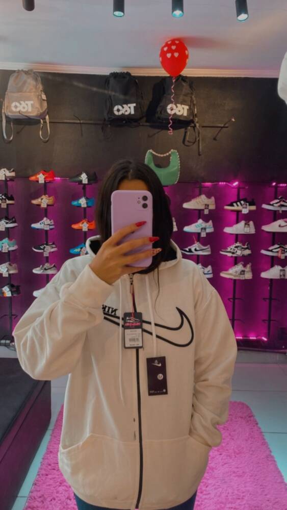 MOLETOM DA NIKE COM ZIPER  OFF